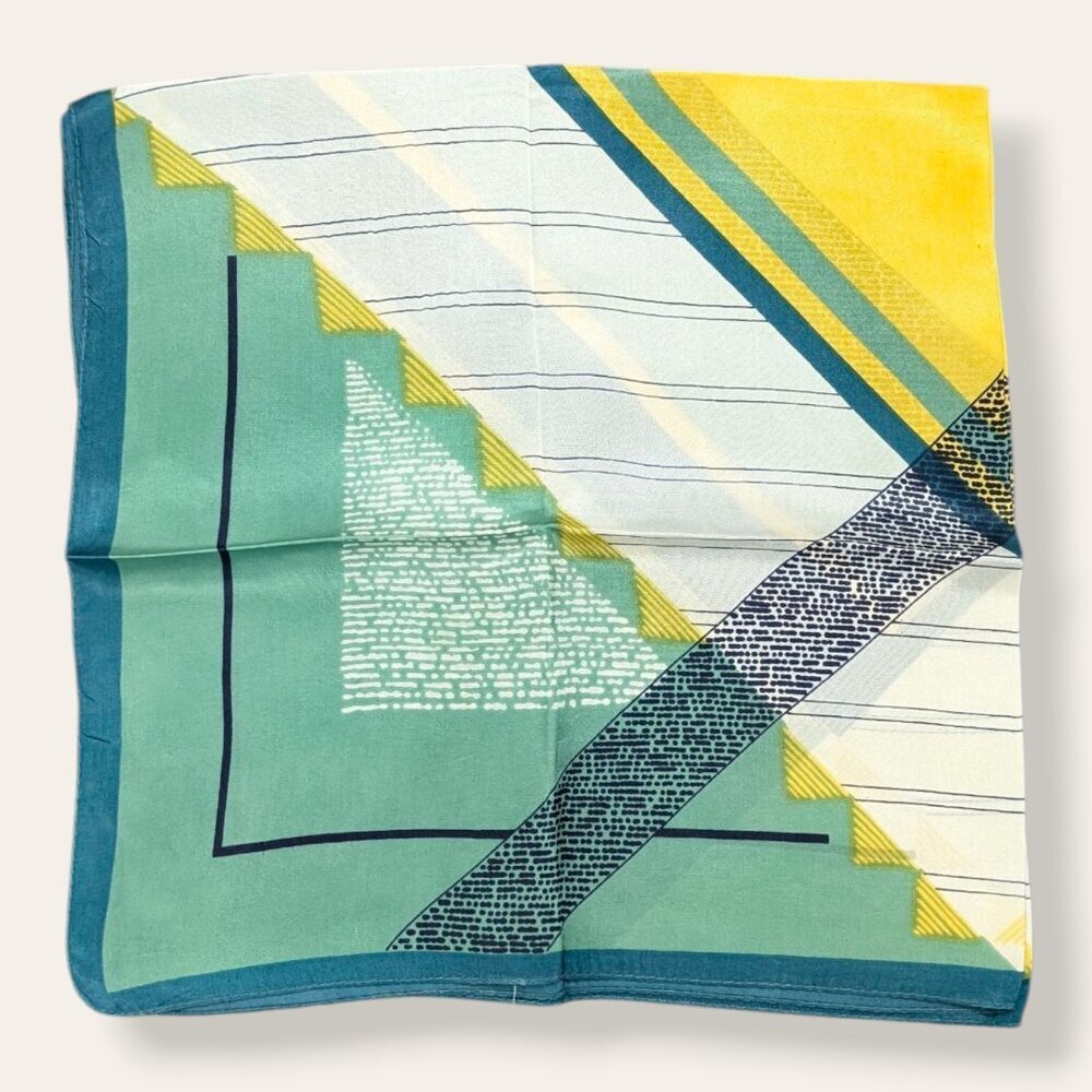 V. Green & Yellow Abstract Geometric Scarf - Picture 3 of 6